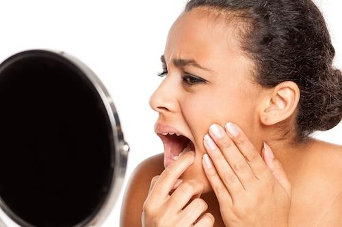Girl with toothache at Pineview Dental in Columbia, MD